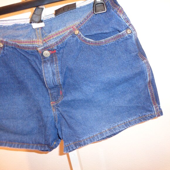 No Boundaries Low Rise Vintage Jean Denim Shorts Size 9 Juniors Cotton - Picture 7 of 10